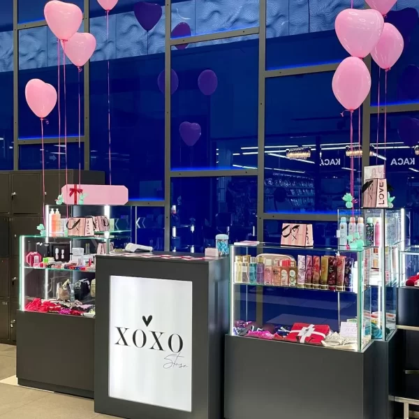 Торговый остров для сети XOXO STORE, г. Харьков, ТЦ РОСТ «Дворец спорта»