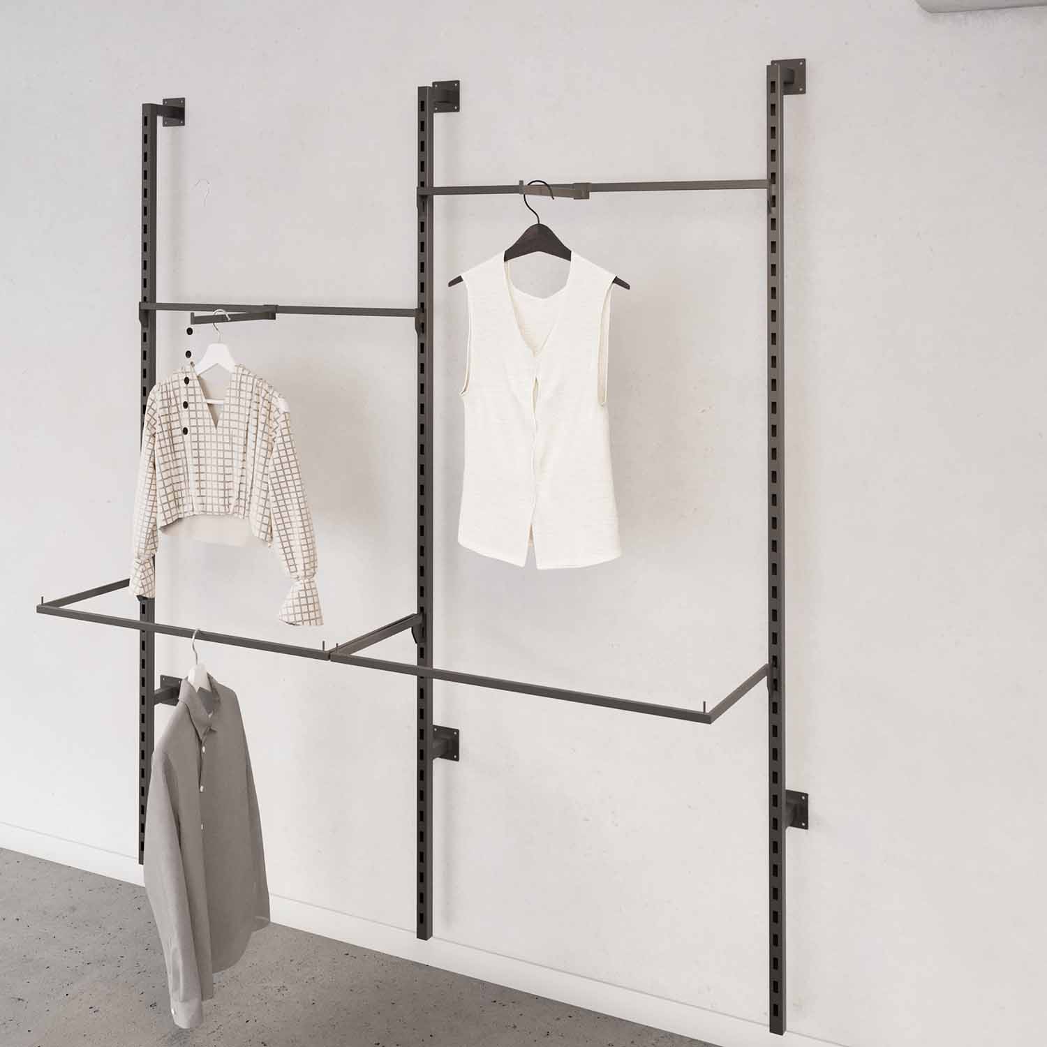 стійка для одягу